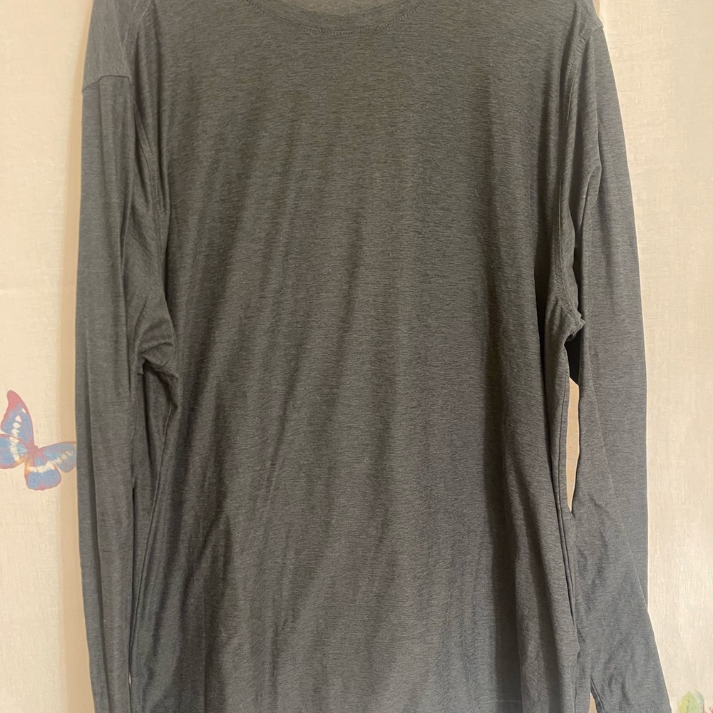 Vuori Men's Gray Long Sleeve Shirt xl